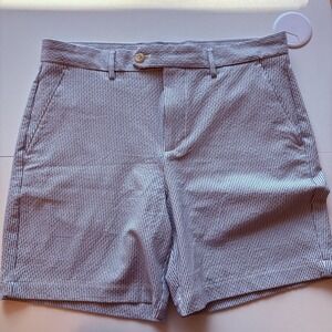 Banana Republic Seersucker Shorts Mens 32‎ White Navy Striped Casual